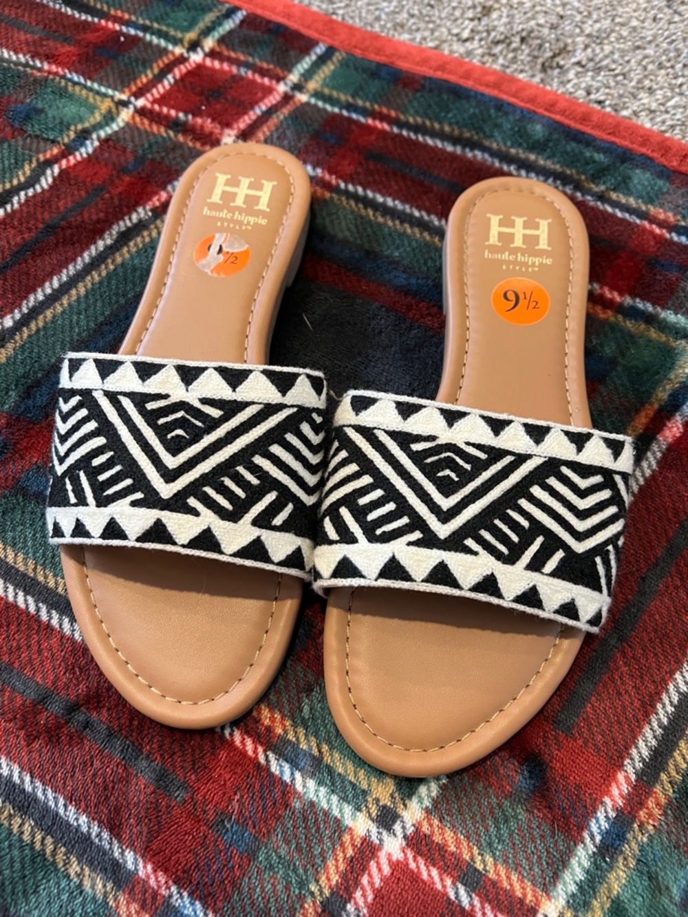 Haute Hippie Black & White Geometric Slide Sandals with Tan Footbed